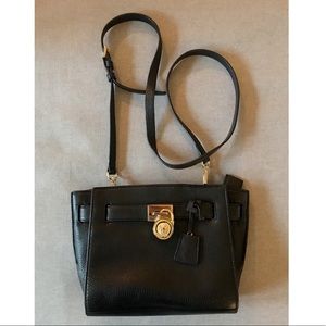 Small black leather Michael Kors bag